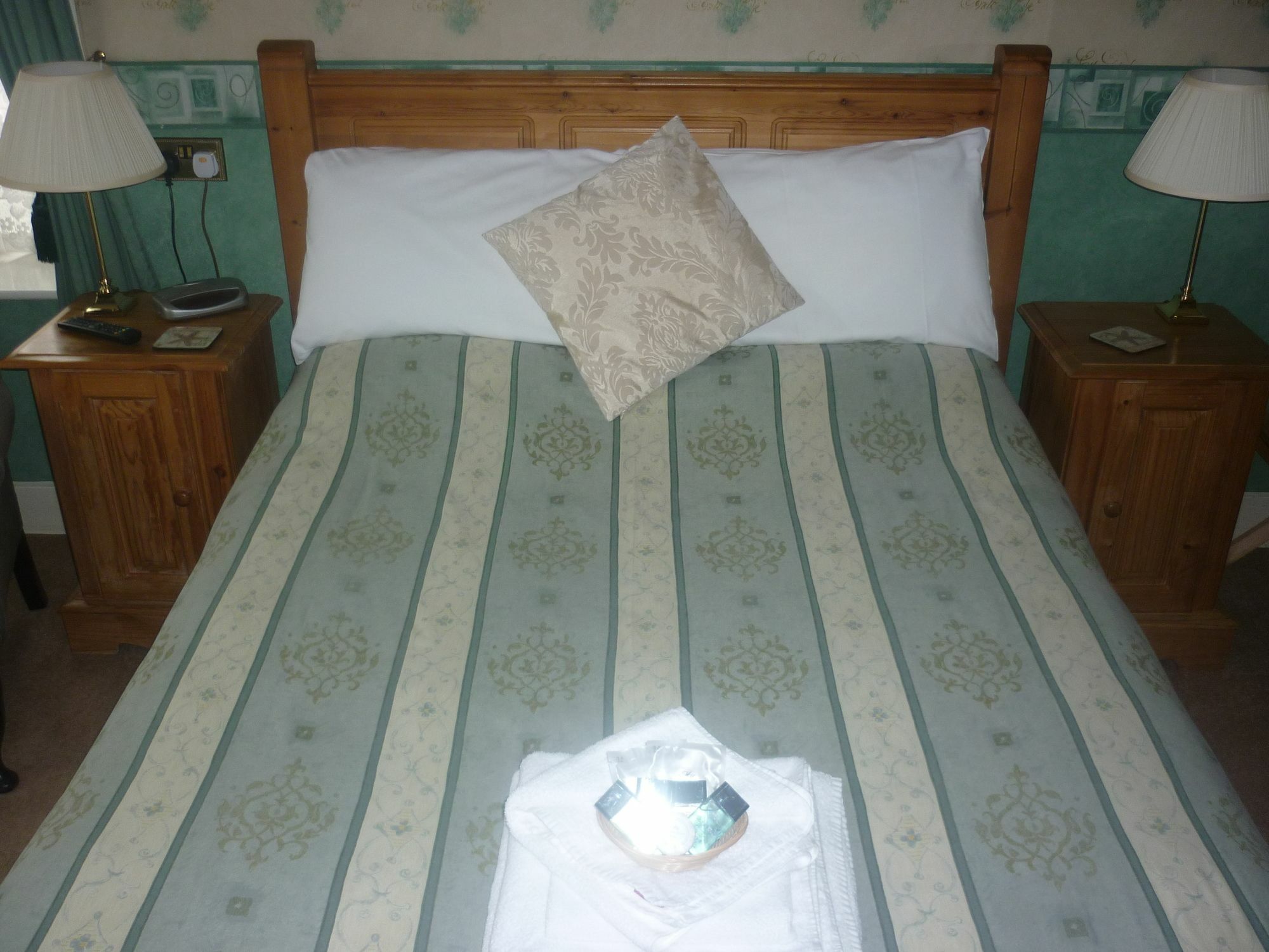 Ashwood Grange Bed and Breakfast Torquay Esterno foto